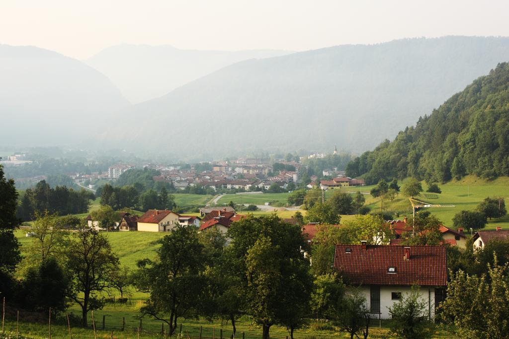 Apartmaji 43 Tolmin Bagian luar foto